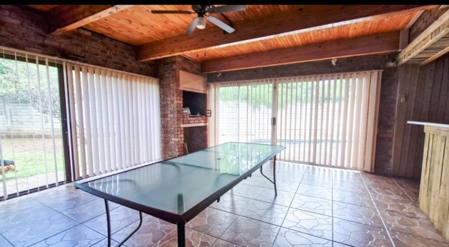 5 Bedroom Property for Sale in Elandsrand North West